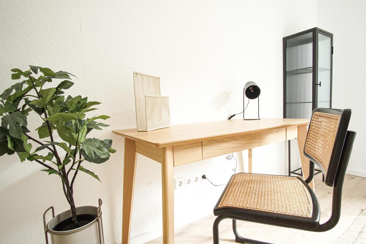 Homefy Feel-Good Apartment - Own Parking, Balcony And Garden إسن المظهر الخارجي الصورة