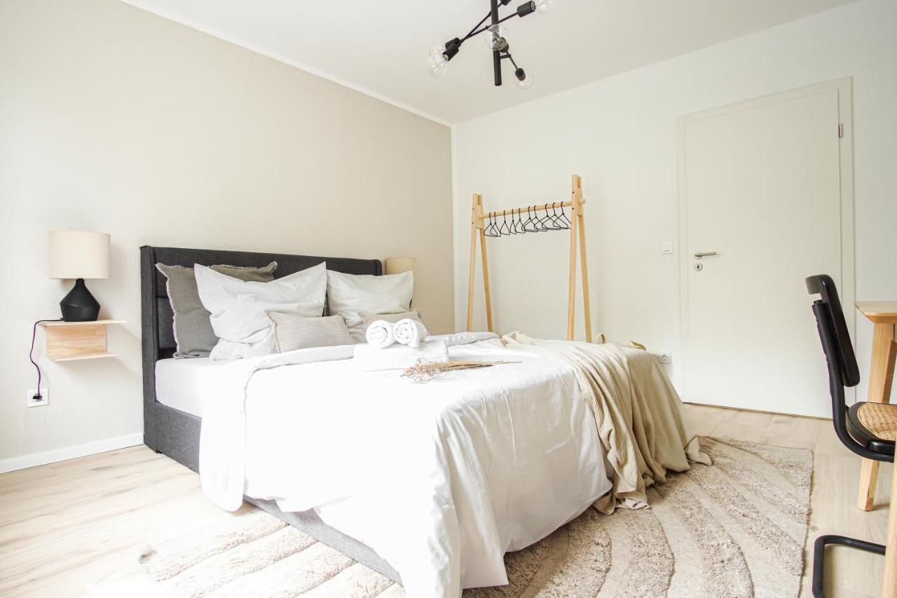 Homefy Feel-Good Apartment - Own Parking, Balcony And Garden إسن المظهر الخارجي الصورة
