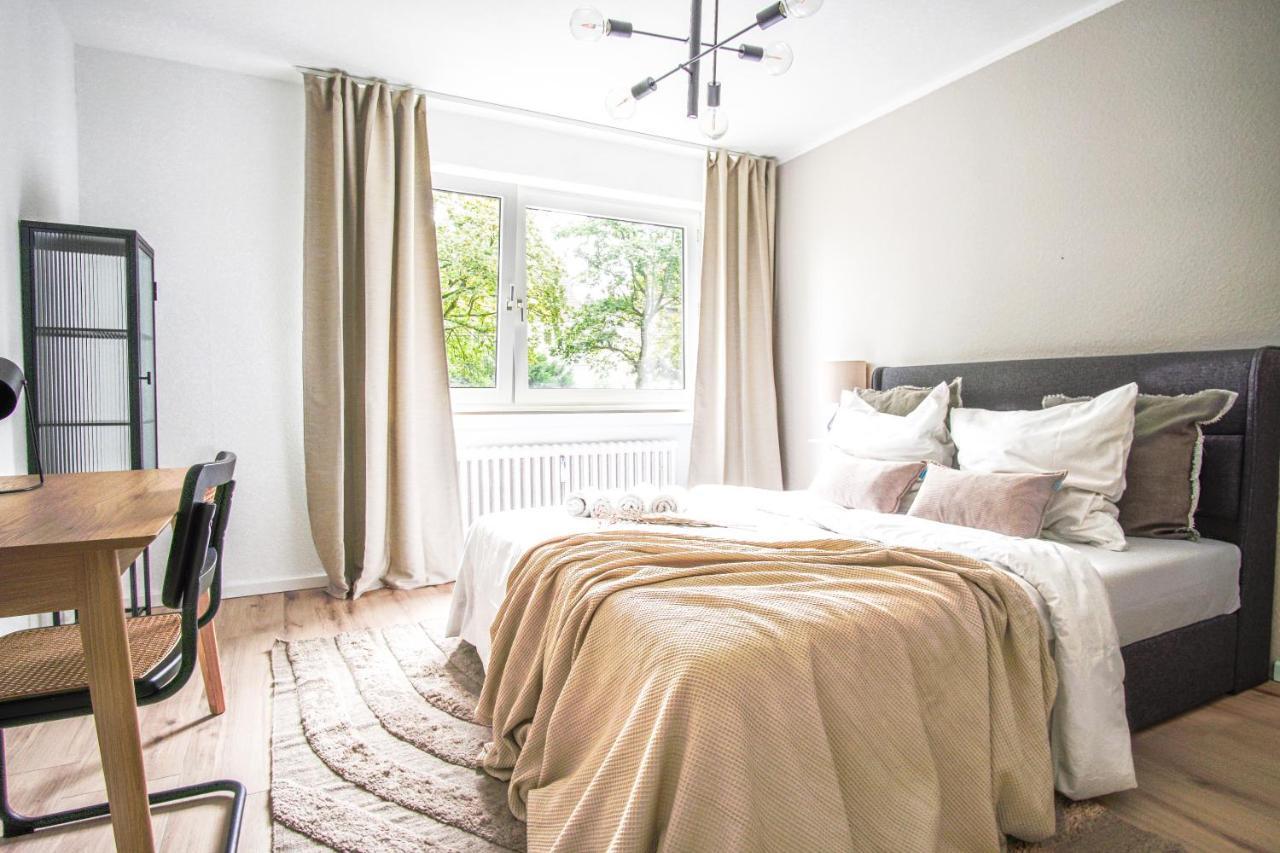 Homefy Feel-Good Apartment - Own Parking, Balcony And Garden إسن المظهر الخارجي الصورة
