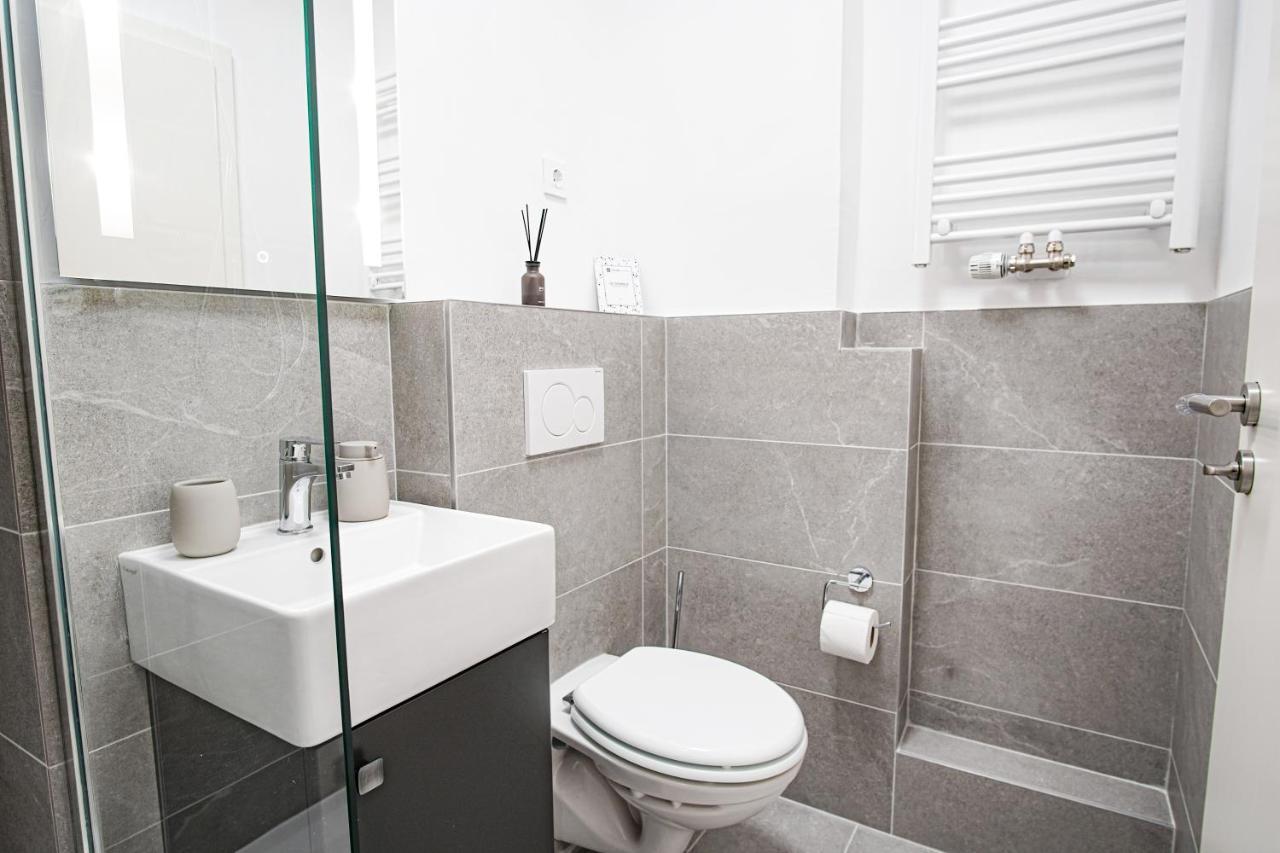 Homefy Feel-Good Apartment - Own Parking, Balcony And Garden إسن المظهر الخارجي الصورة