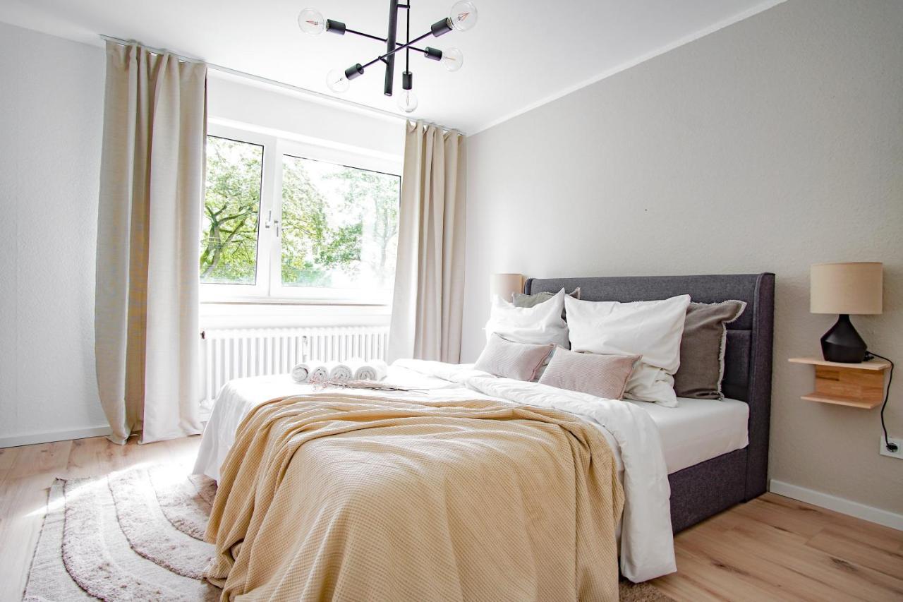 Homefy Feel-Good Apartment - Own Parking, Balcony And Garden إسن المظهر الخارجي الصورة