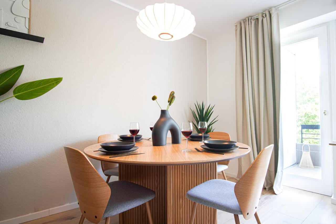 Homefy Feel-Good Apartment - Own Parking, Balcony And Garden إسن المظهر الخارجي الصورة